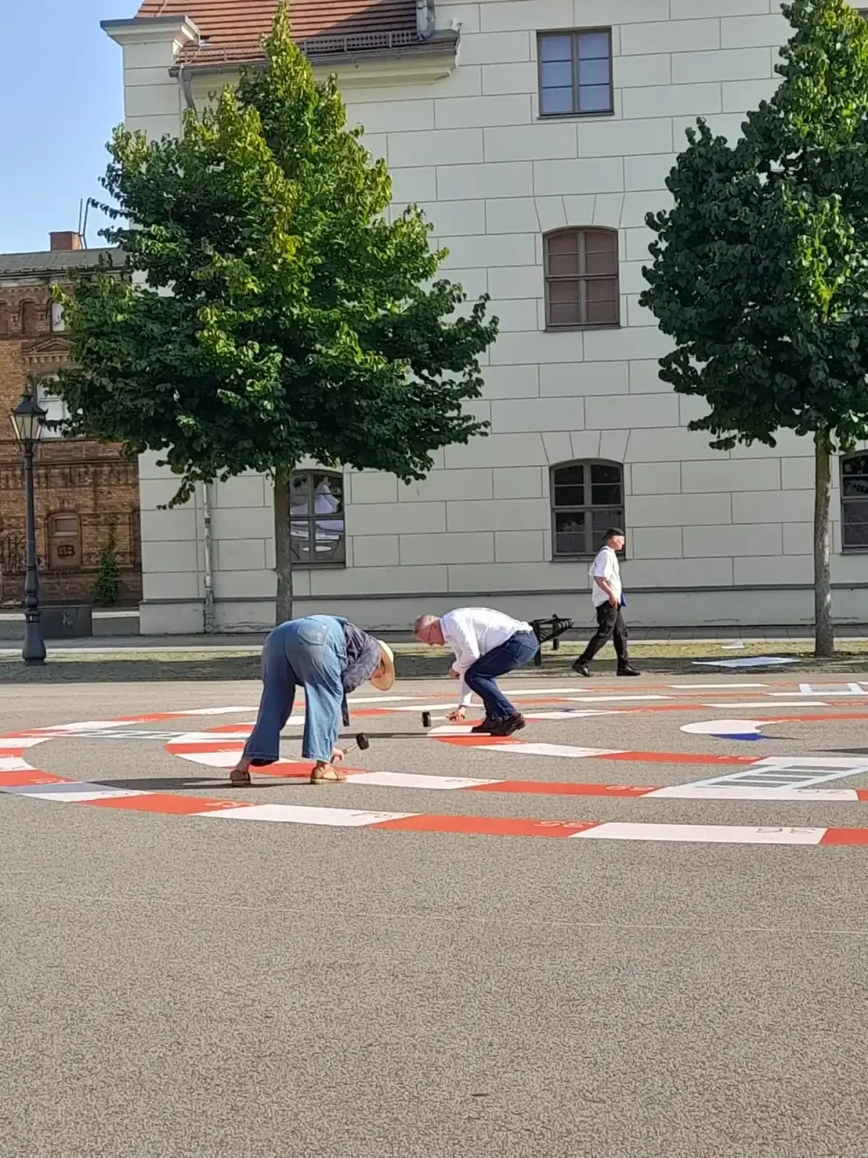 Projekt „Spielfeld Stadt“ auf Wittenbergs Arsenalplatz umgesetzt